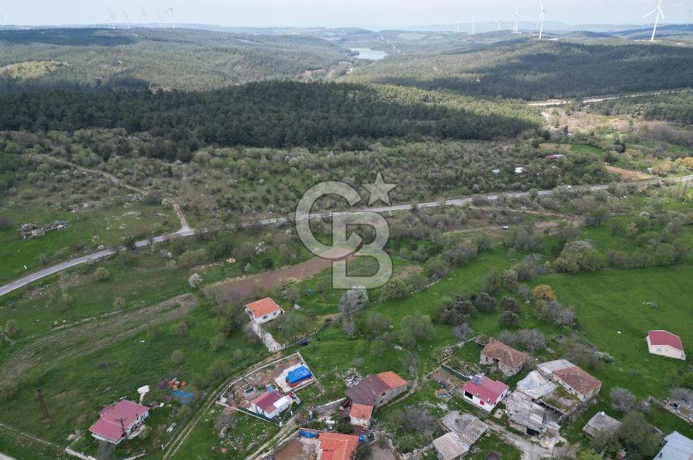 ÇANAKKALE MERKEZ SALİHLERDE KÖY İÇİ İMARLI 542m2 ARSA
