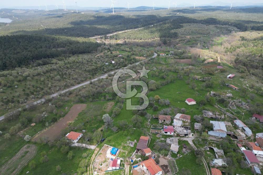 ÇANAKKALE MERKEZ SALİHLERDE KÖY İÇİ İMARLI 542m2 ARSA