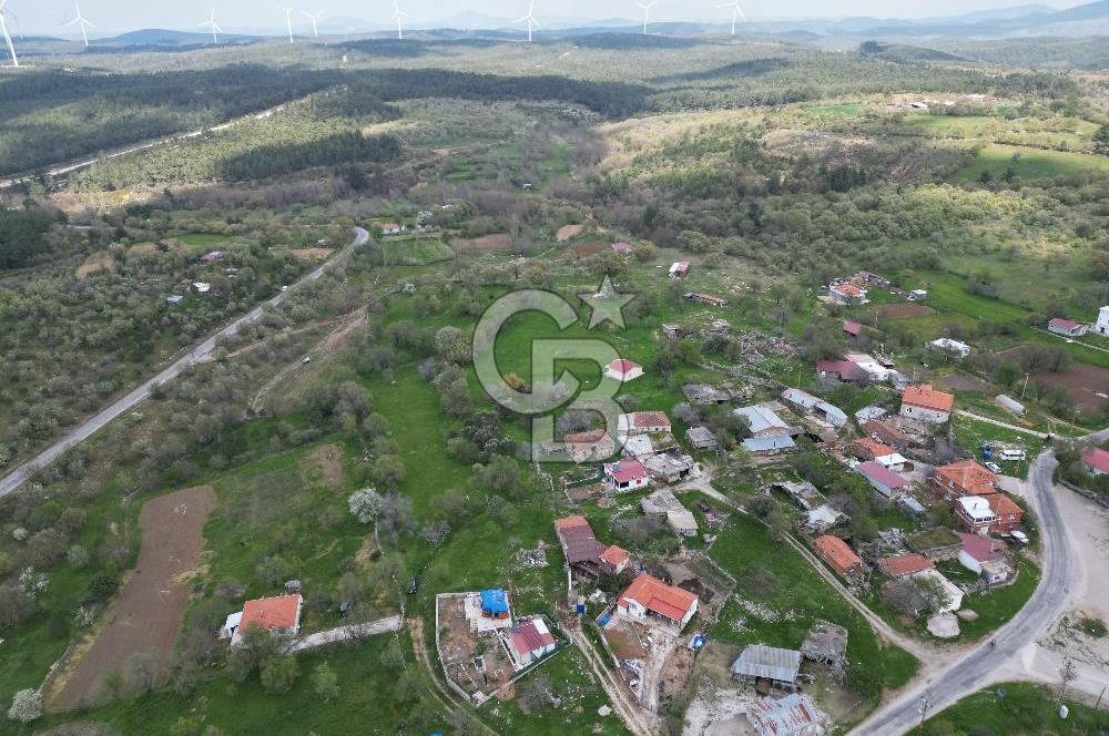ÇANAKKALE MERKEZ SALİHLERDE KÖY İÇİ İMARLI 542m2 ARSA