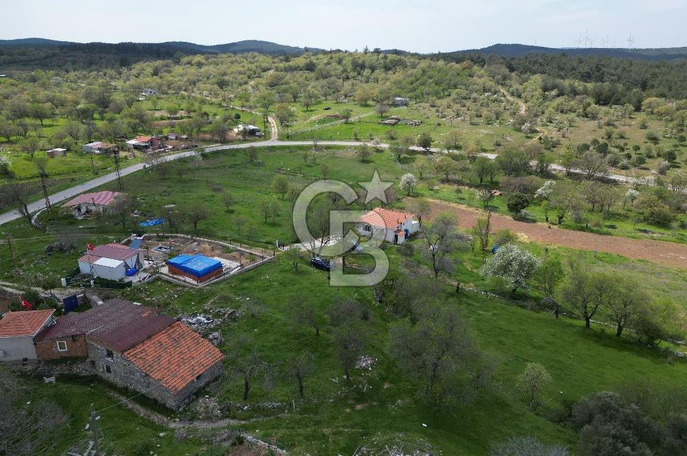 ÇANAKKALE MERKEZ SALİHLERDE KÖY İÇİ İMARLI 542m2 ARSA