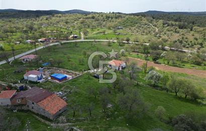 ÇANAKKALE MERKEZ SALİHLERDE KÖY İÇİ İMARLI 542m2 ARSA