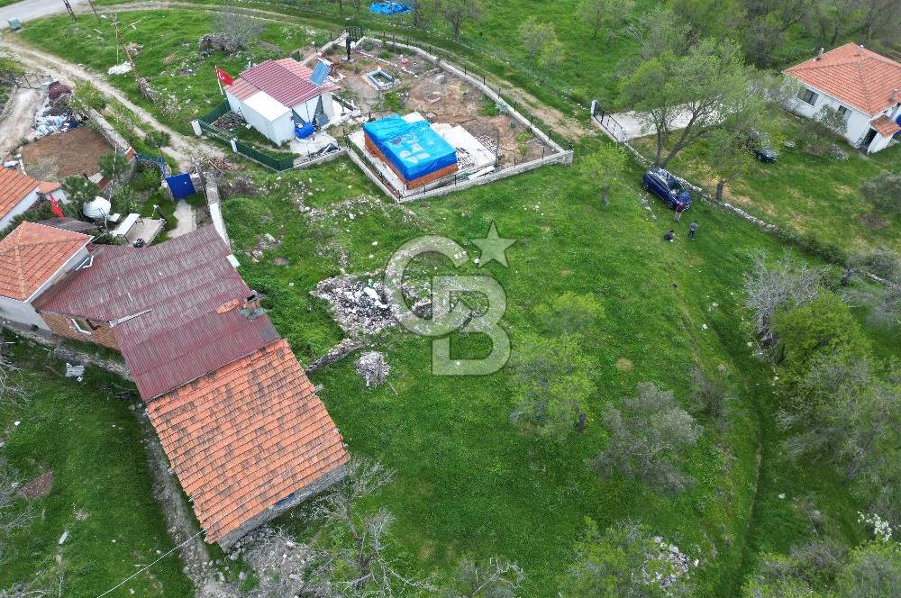ÇANAKKALE MERKEZ SALİHLERDE KÖY İÇİ İMARLI 542m2 ARSA