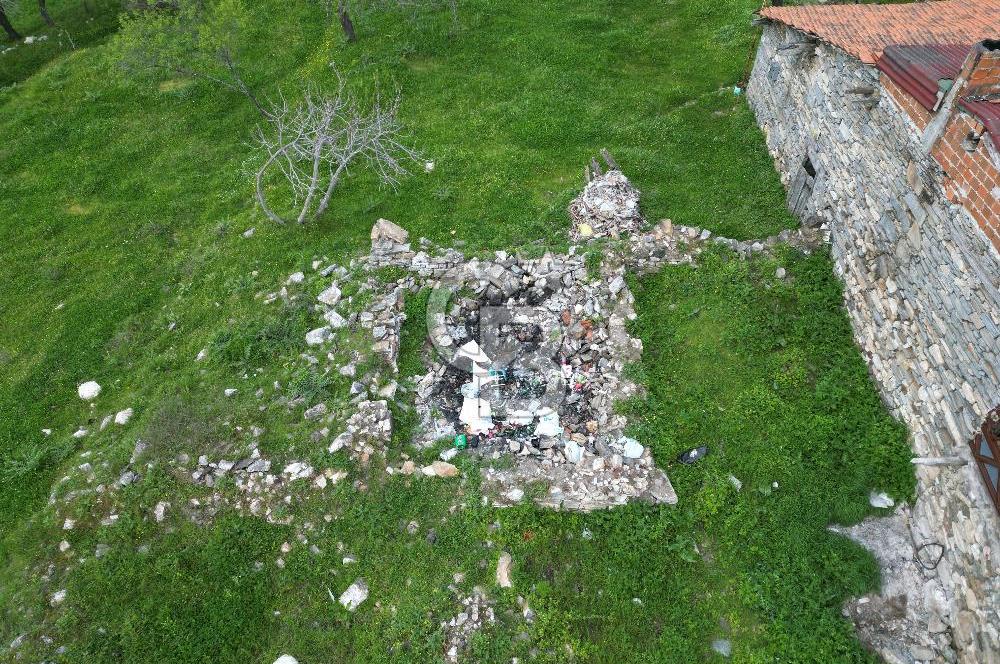 ÇANAKKALE MERKEZ SALİHLERDE KÖY İÇİ İMARLI 542m2 ARSA