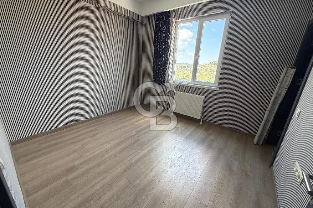 ALACAATLI VENT KULE'DE PANAROMİK MANZARALI EKSTRA YAPILI 250M2 5+1 KİRALIK DAİRE
