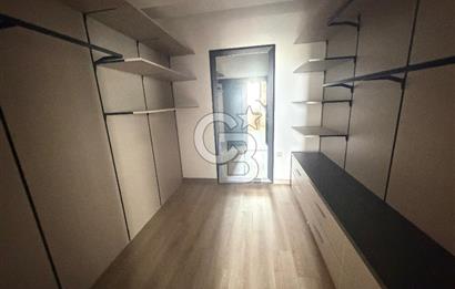 ALACAATLI VENT KULE'DE PANAROMİK MANZARALI EKSTRA YAPILI 250M2 5+1 KİRALIK DAİRE