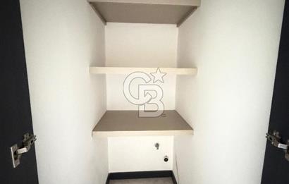 ALACAATLI VENT KULE'DE PANAROMİK MANZARALI EKSTRA YAPILI 250M2 5+1 KİRALIK DAİRE