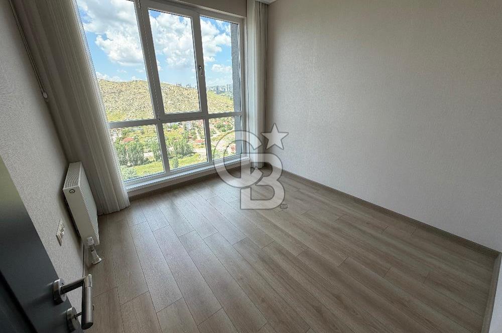 ALACAATLI VENT KULE'DE PANAROMİK MANZARALI EKSTRA YAPILI 250M2 5+1 KİRALIK DAİRE