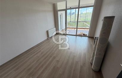 ALACAATLI VENT KULE'DE PANAROMİK MANZARALI EKSTRA YAPILI 250M2 5+1 KİRALIK DAİRE