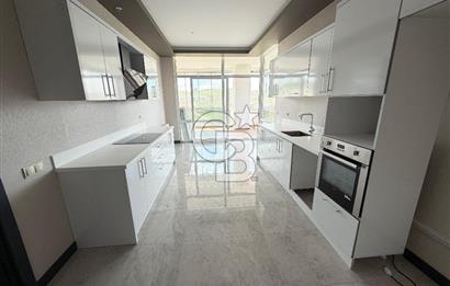 ALACAATLI VENT KULE'DE PANAROMİK MANZARALI EKSTRA YAPILI 250M2 5+1 KİRALIK DAİRE