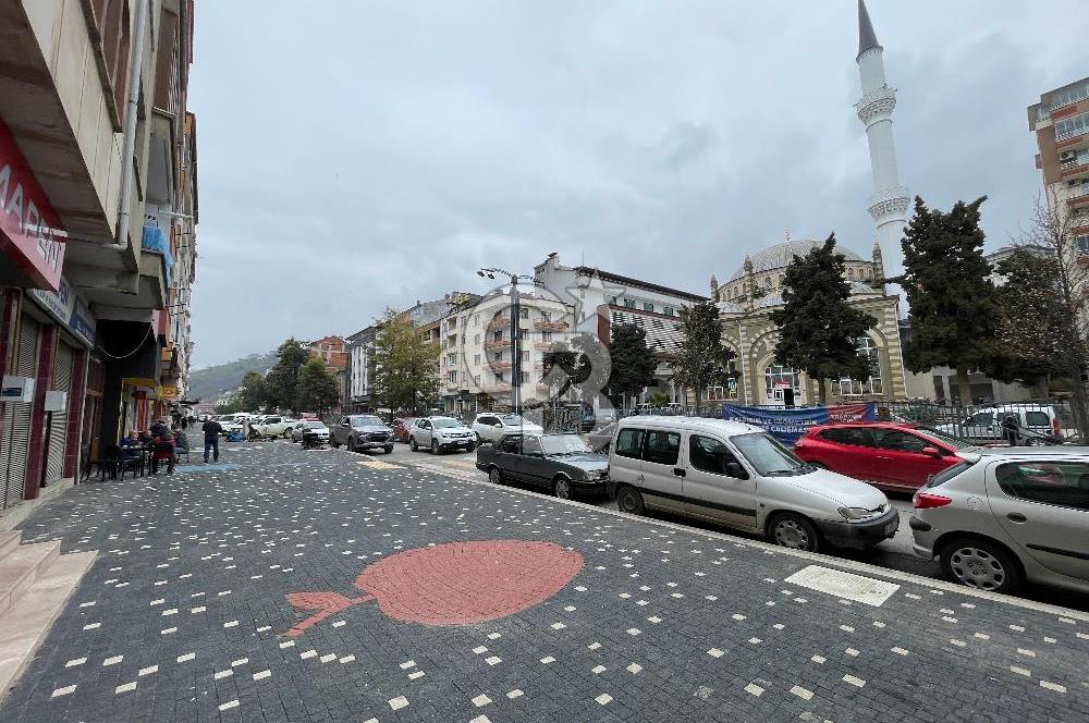 CB LİKA'DAN YOMRA SANCAK MAH. MERKEZİ KONUMDA SATILIK DAİRE