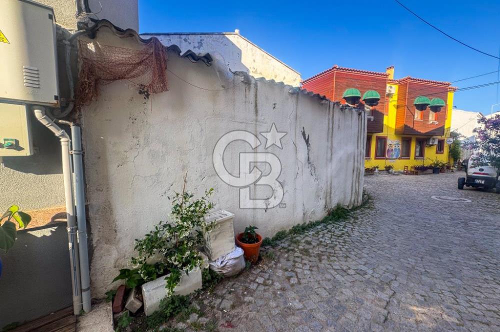 BOZCAADA ALAYBEY MAHALLESINDE SATILIK KÖŞE ARSA