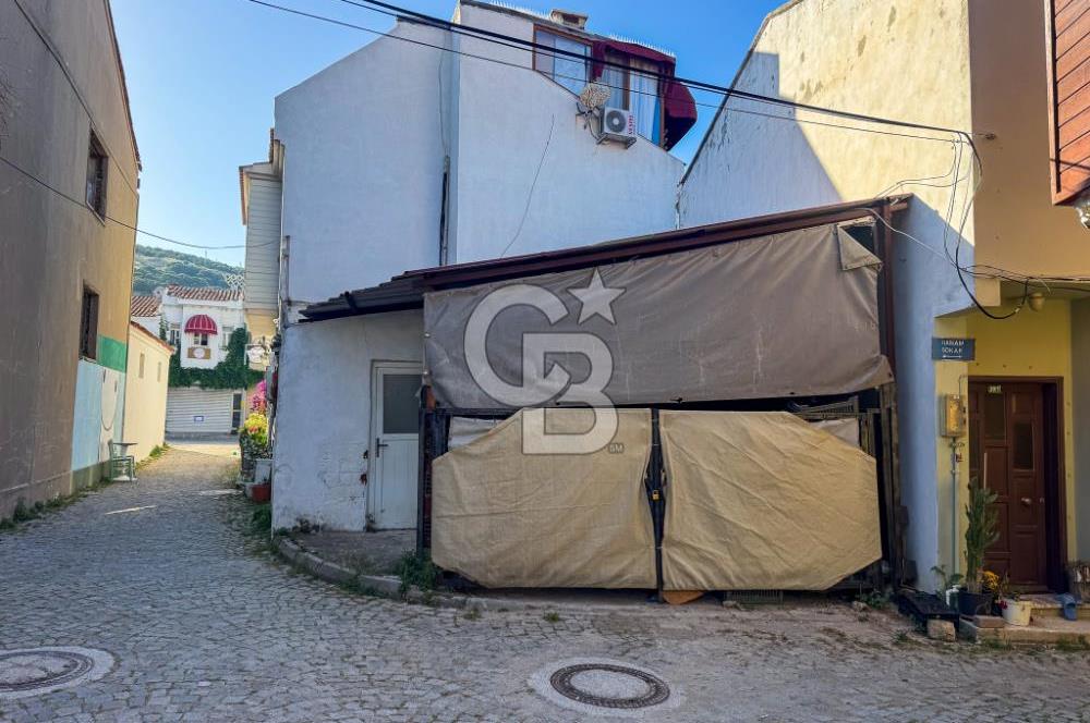 BOZCAADA ALAYBEY MAHALLESINDE SATILIK KÖŞE ARSA