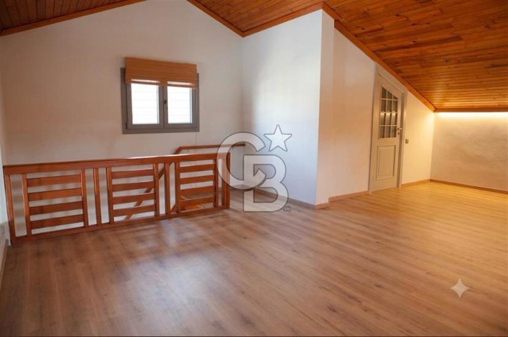 İskele 3 Katlı Kiralık Cafe Restorant Amaçlı Villa