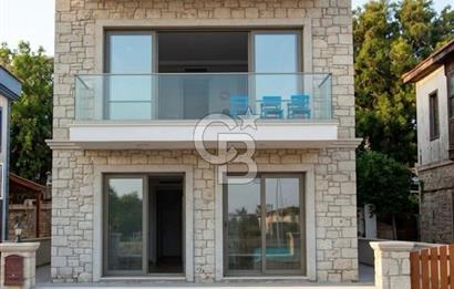 İskele 3 Katlı Kiralık Cafe Restorant Amaçlı Villa