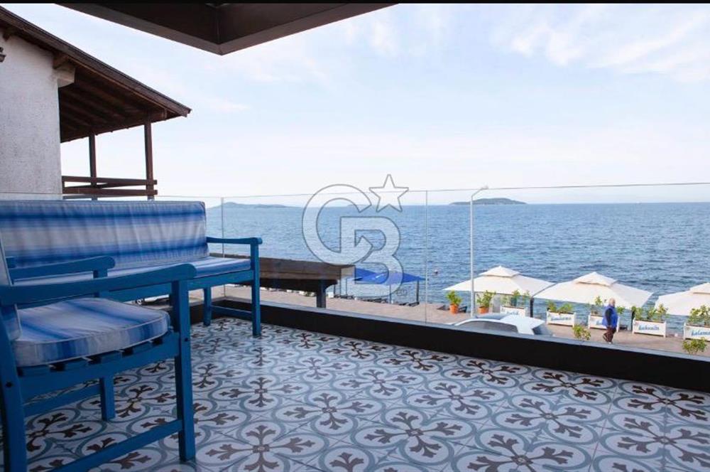 İskele 3 Katlı Kiralık Cafe Restorant Amaçlı Villa
