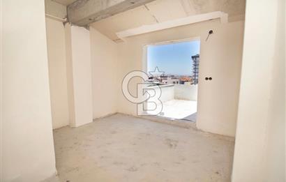 Yeni İzmir Caddesi’nde Satılık 2+1 Dubleks Daire