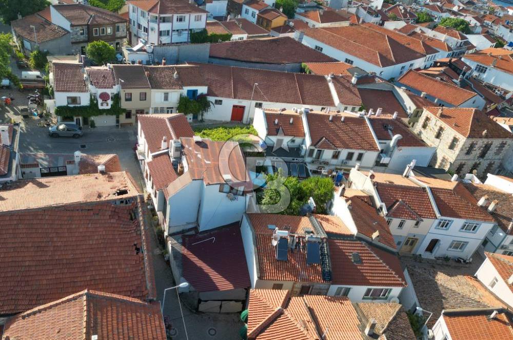 BOZCAADA ALAYBEY MAHALLESINDE SATILIK KÖŞE ARSA