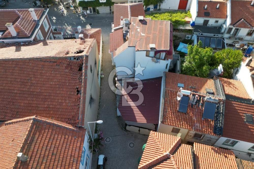 BOZCAADA ALAYBEY MAHALLESINDE SATILIK KÖŞE ARSA