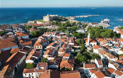 BOZCAADA ALAYBEY MAHALLESINDE SATILIK KÖŞE ARSA