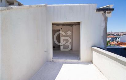 Yeni İzmir Caddesi’nde Satılık 2+1 Dubleks Daire