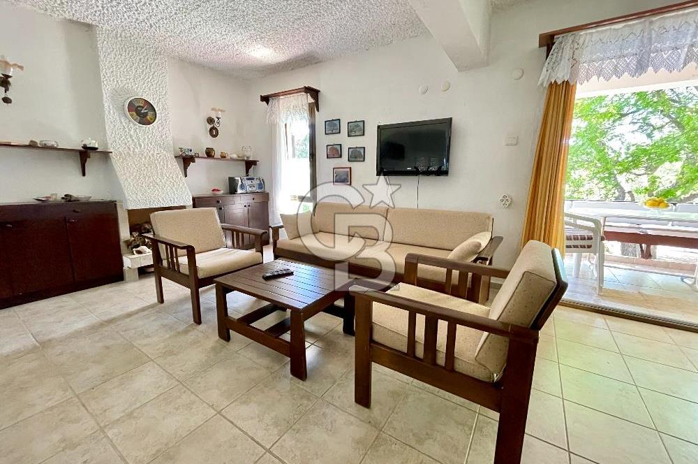 Aktur Kurucabük'te Kiralık Denize Sıfır Menekşe