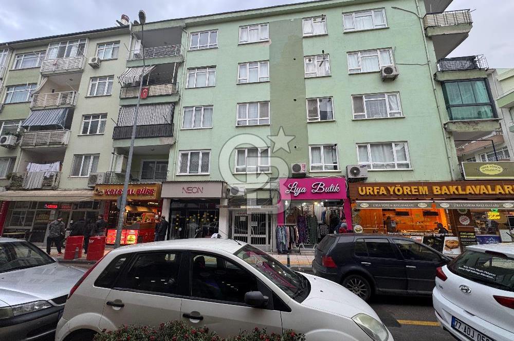YALOVA MERKEZİ KONUM 2+1 SAHİLE YÜRÜME MESAFESİ SATILIK DAİRE!.