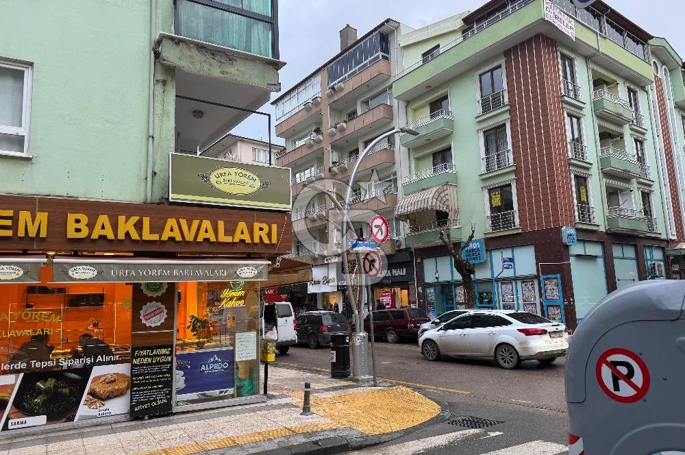 YALOVA MERKEZİ KONUM 2+1 SAHİLE YÜRÜME MESAFESİ SATILIK DAİRE!.