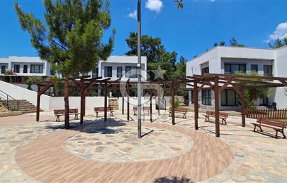 Bodrum Hüzzak Hayat Country'de Özel Plajlı, Bahçeli 2+1 Fırsat Daire