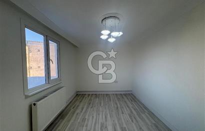 BURSA ORHANGAZİ MERKEZİ KONUMDA SATILIK 2+1 DAİRE!.
