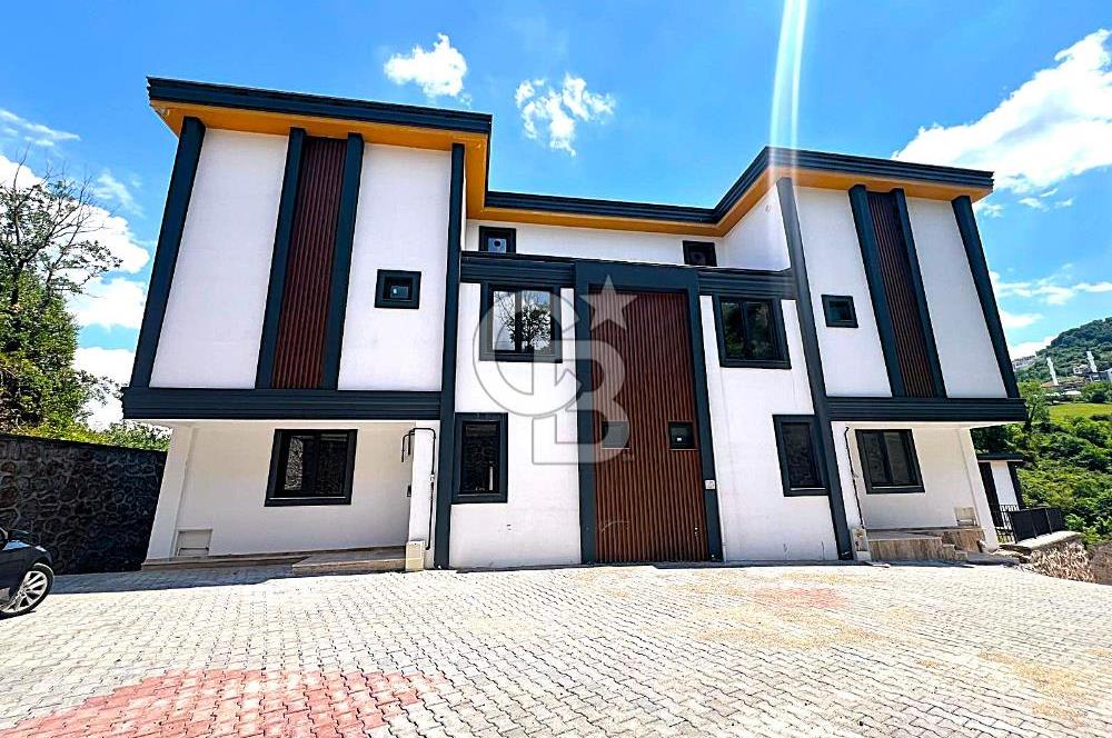 CB TOWER BAŞİSKELE 'DE MANZARALI 5+1 TRİPLEKS KİRALIK VİLLA