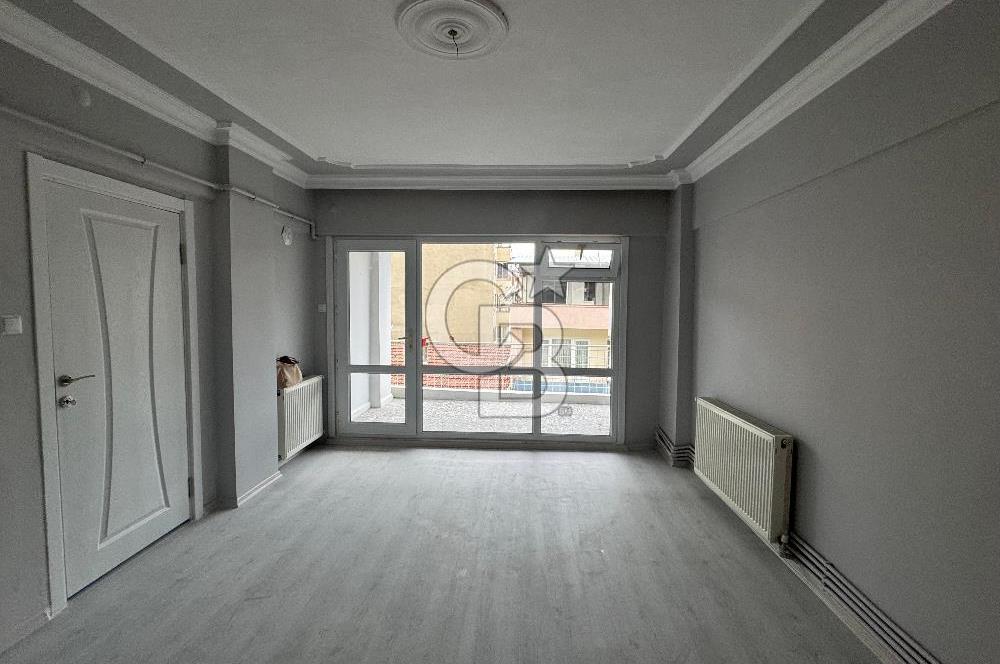 YALOVA MERKEZİ KONUM 2+1 SAHİLE YÜRÜME MESAFESİ SATILIK DAİRE!.