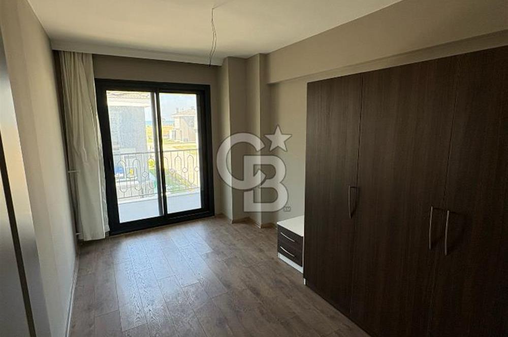 Çandarlı Tatil Köyü Yanı Kervan Sitesi Satılık 3+1 Villa