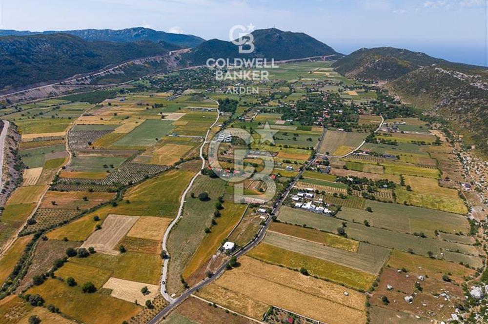 ANTALYA KAŞ BEZİRGAN DA CB ARDEN DEN 8082 m² SATILIK TARLA