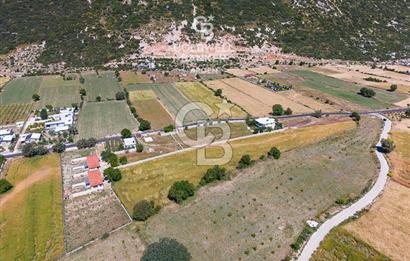 ANTALYA KAŞ BEZİRGAN DA CB ARDEN DEN 8082 m² SATILIK TARLA