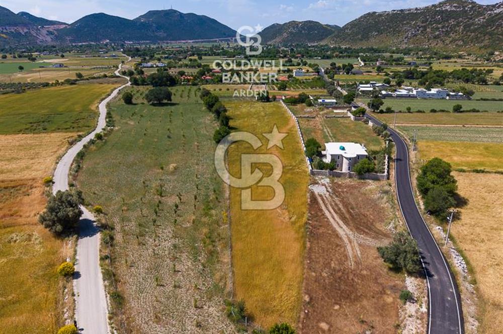 ANTALYA KAŞ BEZİRGAN DA CB ARDEN DEN 8082 m² SATILIK TARLA