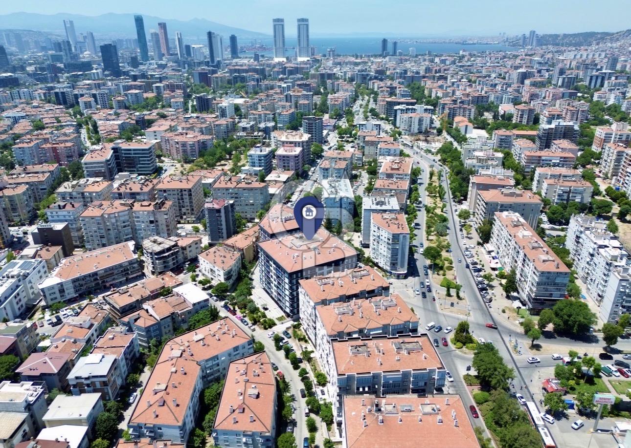 Bornova Yaşam Sitesi'nde Satılık 2+1 Daire