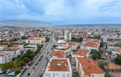 Karabağlar cadde üzeri satılık 3+1