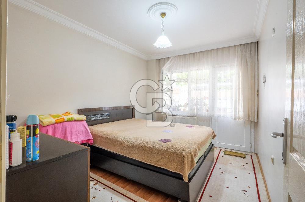 Karabağlar cadde üzeri satılık 3+1