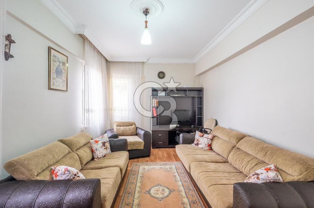 Karabağlar cadde üzeri satılık 3+1
