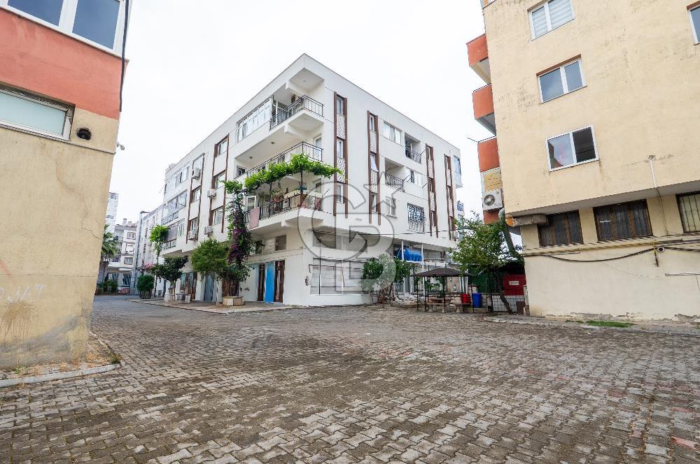 Karabağlar cadde üzeri satılık 3+1