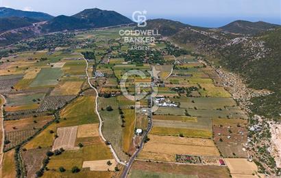 ANTALYA KAŞ BEZİRGAN DA CB ARDEN DEN 8082 m² SATILIK TARLA