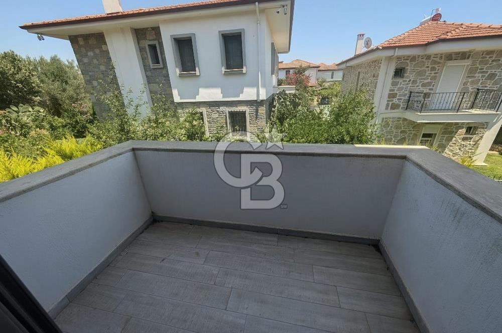 Doğayla İç İçe, Müstakil Tadında Özel Bahçeli ve Teraslı 2+1 Dub