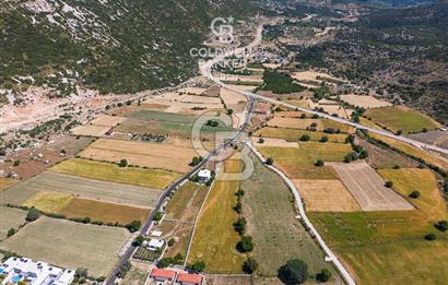 ANTALYA KAŞ BEZİRGAN DA CB ARDEN DEN 8082 m² SATILIK TARLA