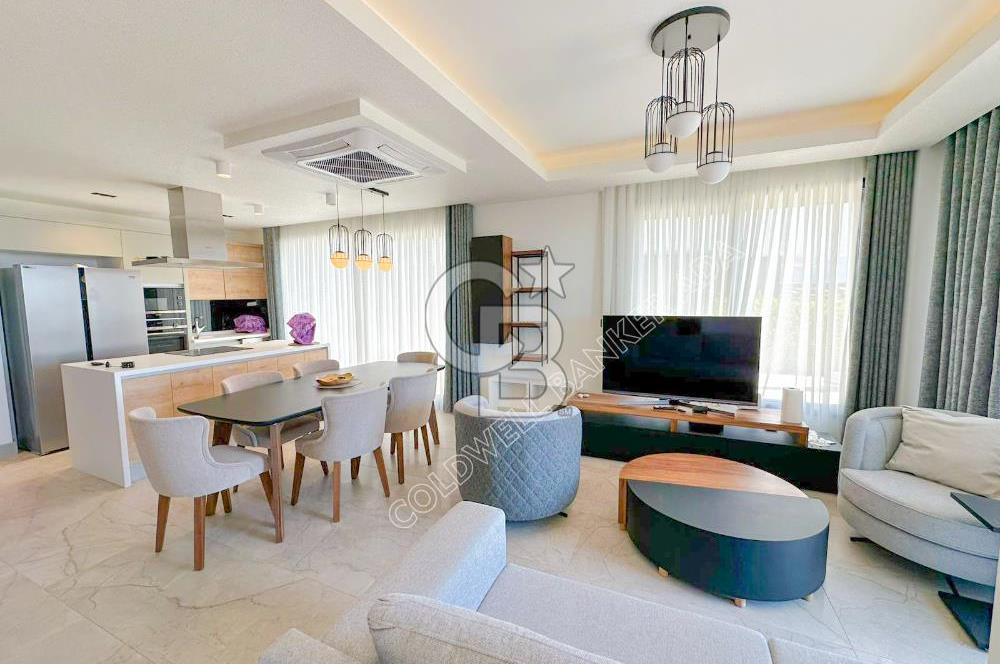 SOĞUCAK'TA KİRALIK DENİZ MANZARALI 5+2 TRİPLEKS VİLLA