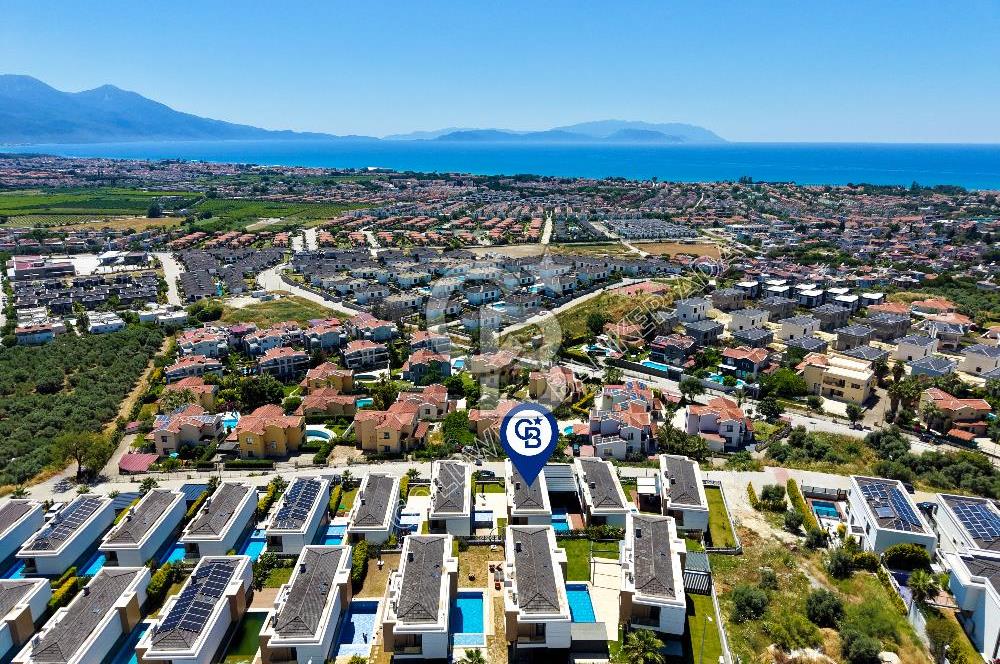 SOĞUCAK'TA KİRALIK DENİZ MANZARALI 5+2 TRİPLEKS VİLLA