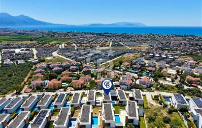 SOĞUCAK'TA KİRALIK DENİZ MANZARALI 5+2 TRİPLEKS VİLLA