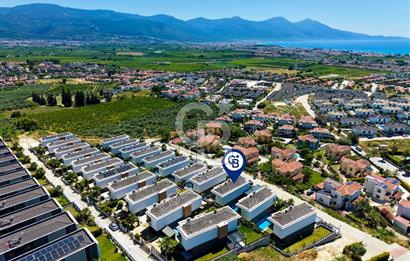 SOĞUCAK'TA KİRALIK DENİZ MANZARALI 5+2 TRİPLEKS VİLLA