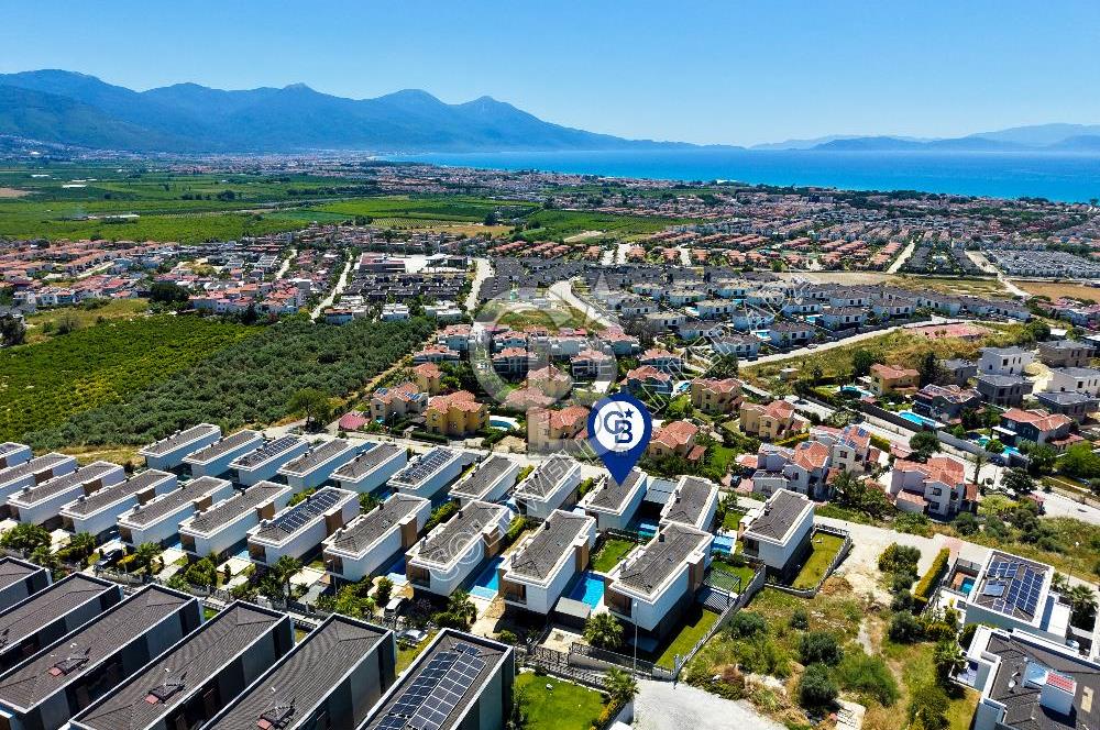 SOĞUCAK'TA KİRALIK DENİZ MANZARALI 5+2 TRİPLEKS VİLLA