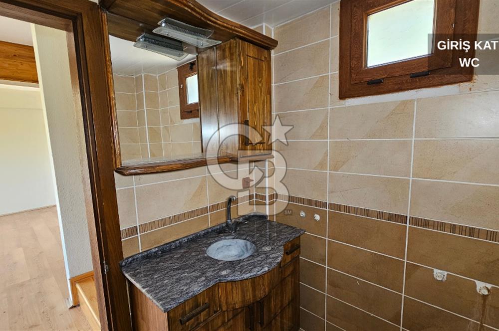 Manisa Yunusemre Sarıkaya Köyü Site İçinde Satılık Villa