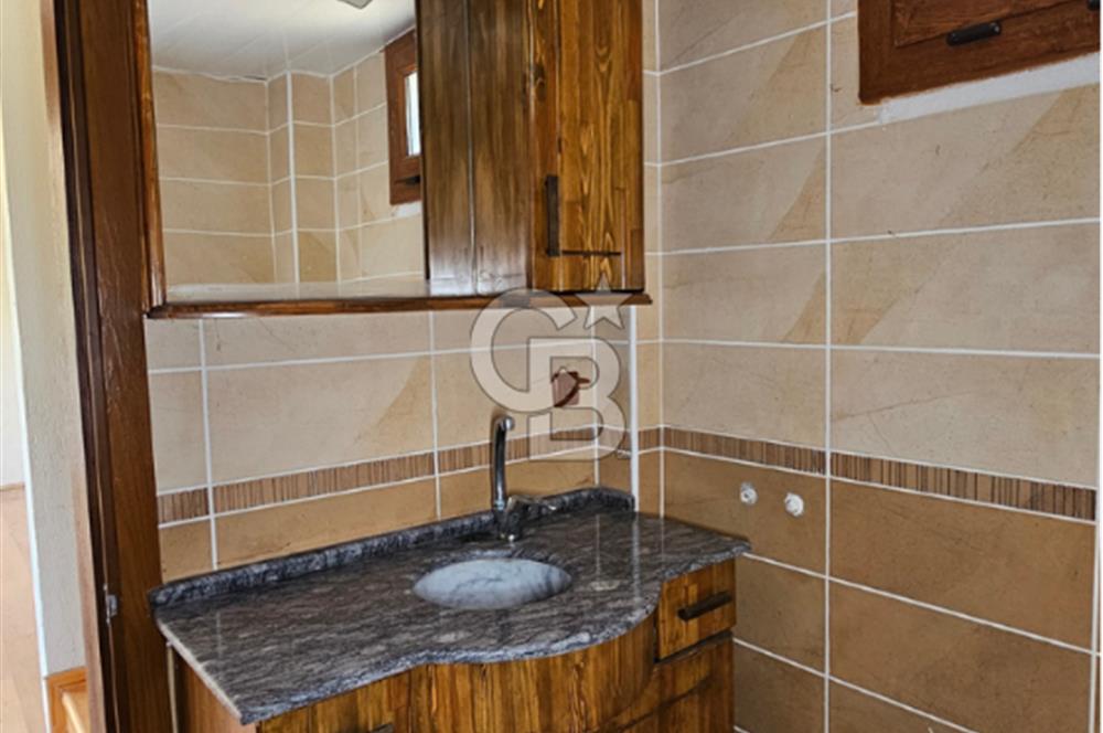 Manisa Yunusemre Sarıkaya Köyü Site İçinde Satılık Villa